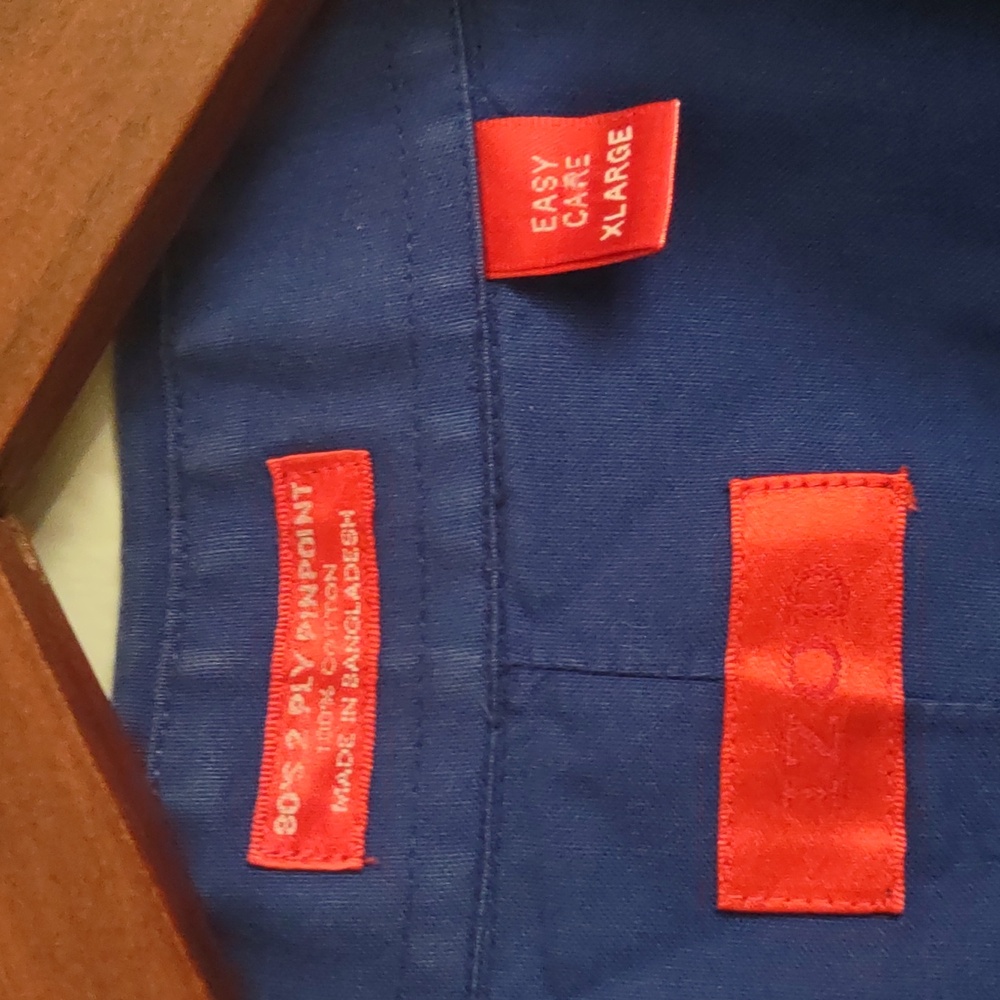 SLIGHTLY USED IZOD ROYAL BLUE SIZE XLARGE LONG SLEEVE BUTTON DOWN - Picture 2 of 14